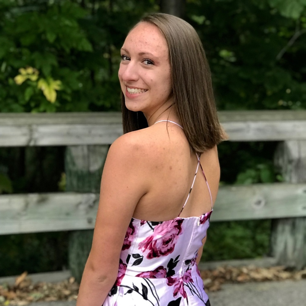 Meet your Posher, Anna